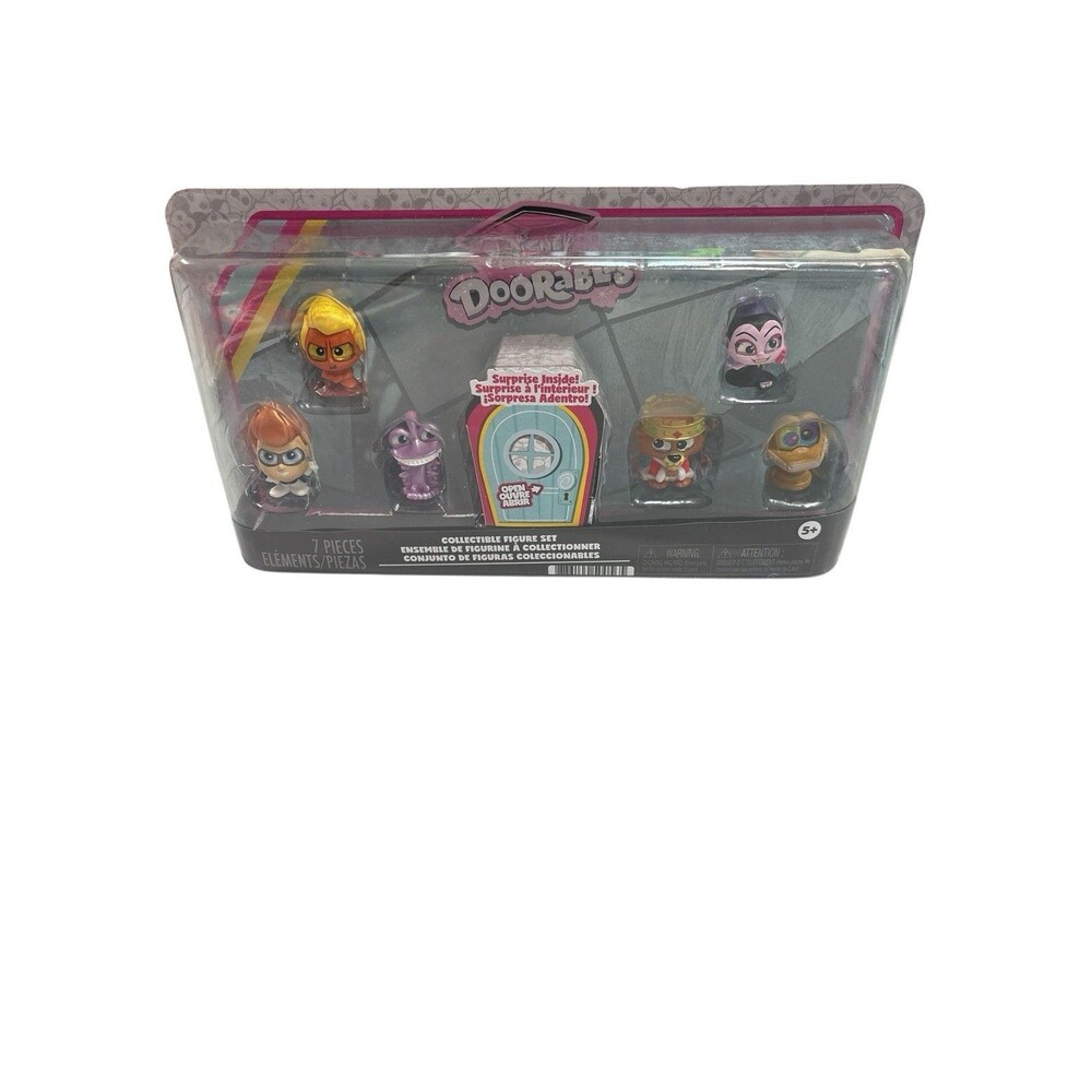 Disney Doorables 7 Piece Collectible Figure Set with Surprises Inside *New